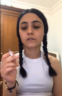 TATLI VE ÇITIR KIZIN HARİKA PREMİUM YAYINI SİLİNMEDEN İZLE SIGARAM BİTTİ BAŞLAYALIM DİYOR